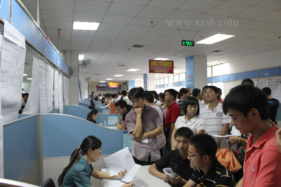 深圳龙华有哪些锂电池厂?目前还招聘吗?-深圳